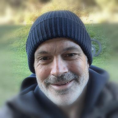 Pascal Brunner, Gründer von FamilyHub